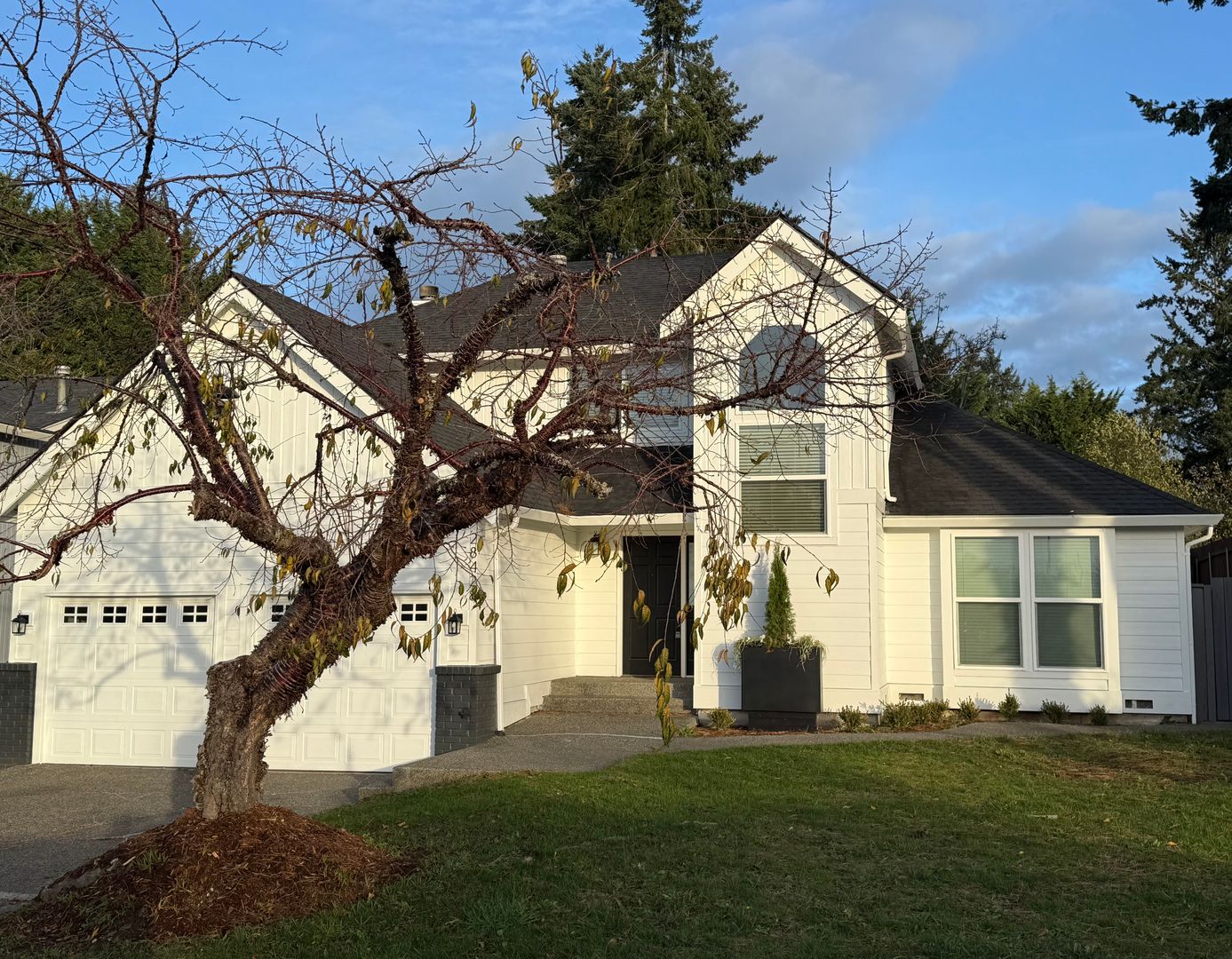 Auburn House: 28428 46TH AVE S