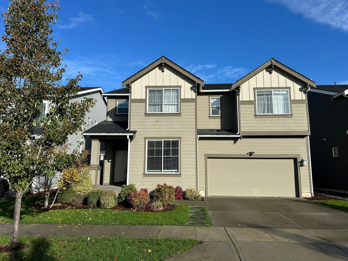 Puyallup House: 3101 15th Ave NW