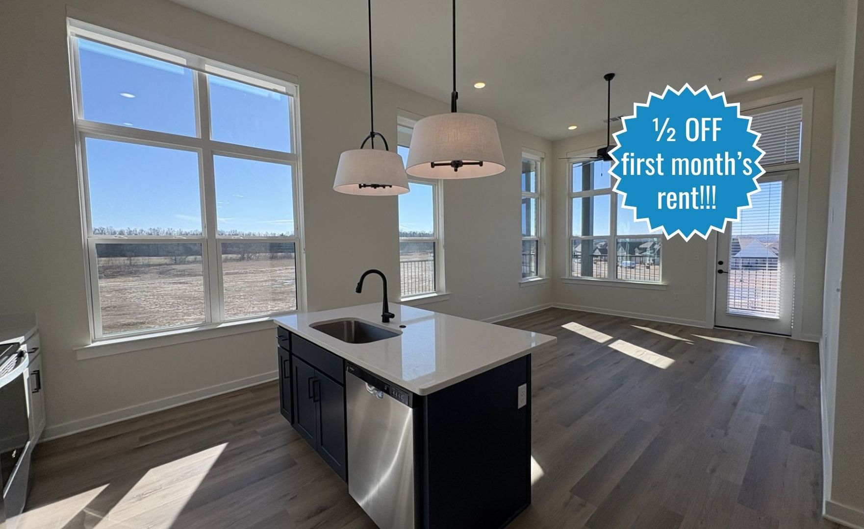 Nesbit Apartment: 865 Bolivar Drive