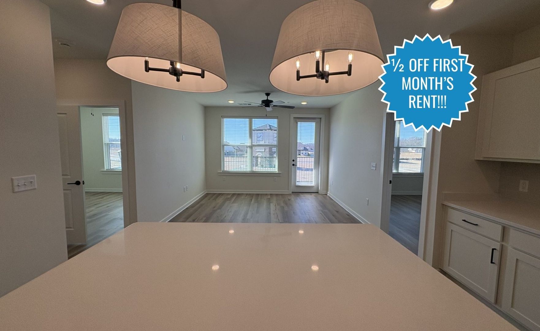 Nesbit Apartment: 815 Bolivar Drive