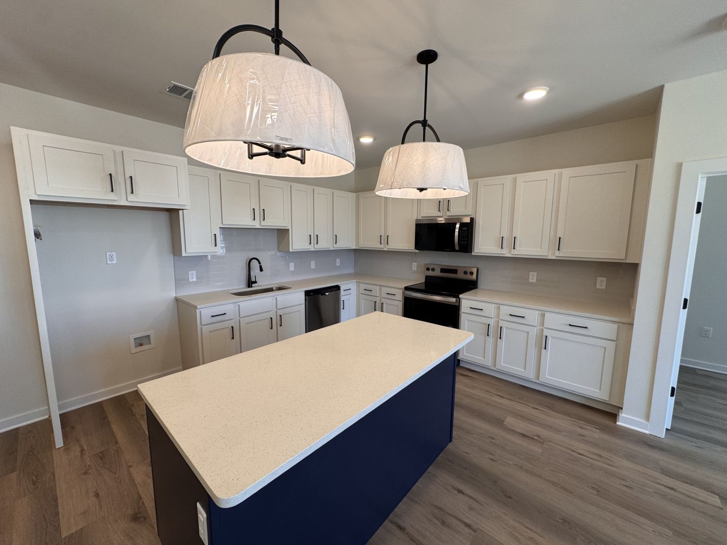 Nesbit Apartment: 885 Tunica Trails