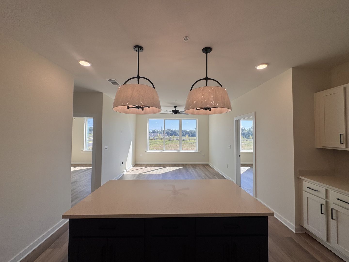 Nesbit Apartment: 885 Tunica Trails