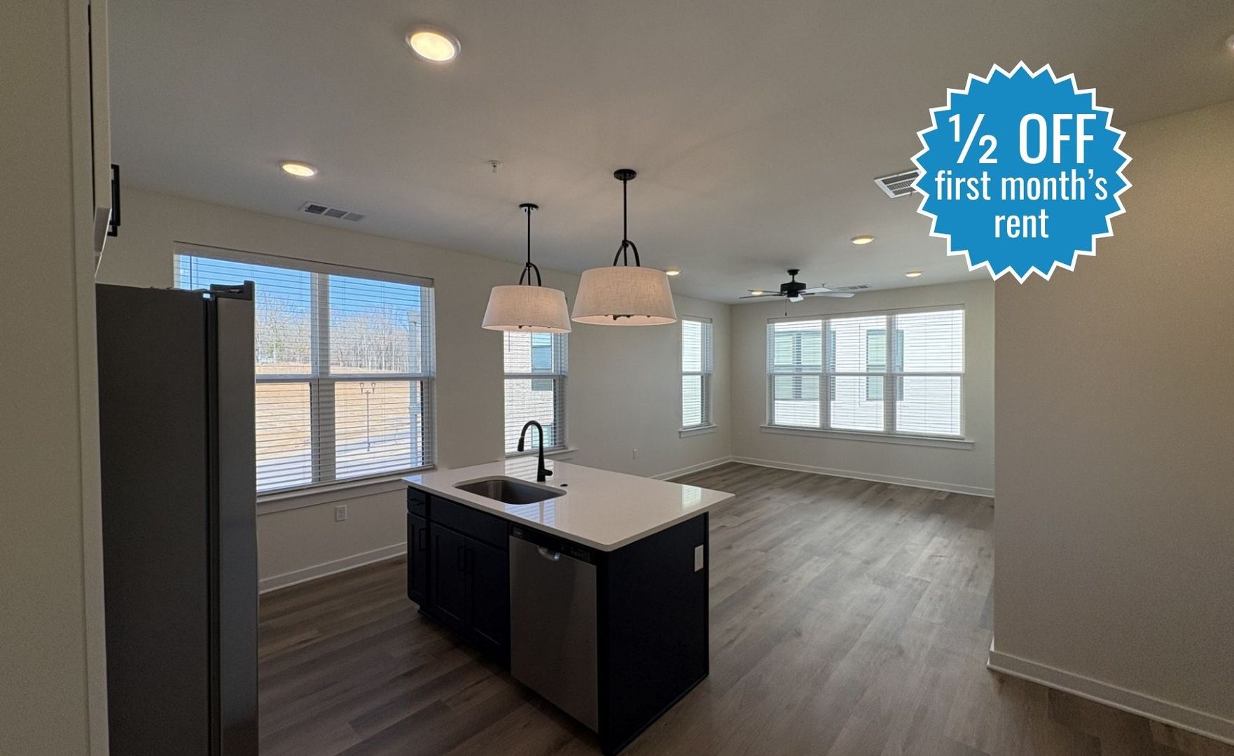 Nesbit Apartment: 815 Bolivar Drive