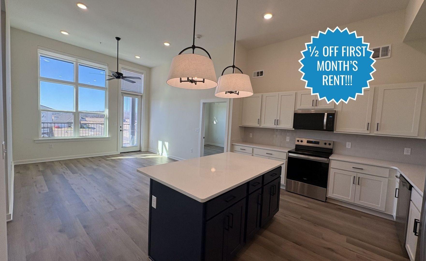 Nesbit Apartment: 815 Bolivar Drive