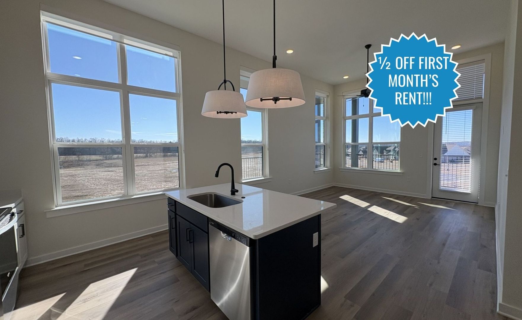 Nesbit Apartment: 865 Bolivar Drive