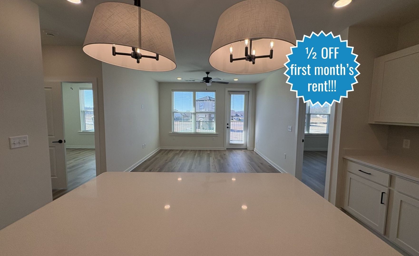 Nesbit Apartment: 815 Bolivar Drive