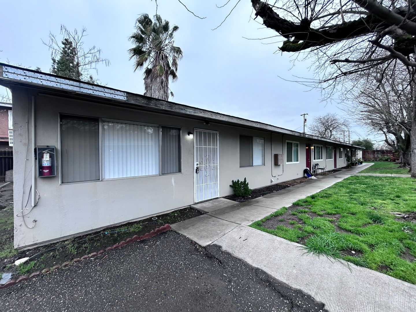 Sacramento Apartment: 1448 Hood Road