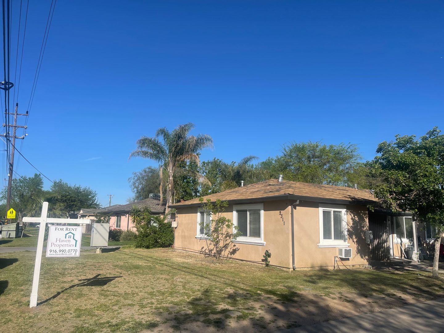 Sacramento Apartment: 2311 Edison Avenue