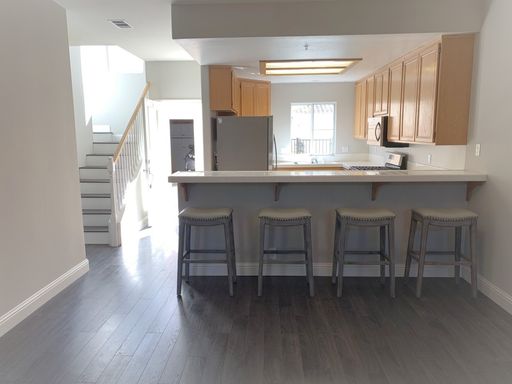 Arbors Condo! Upgraded, Nice Neighborhood -No Co-signers – photo 1