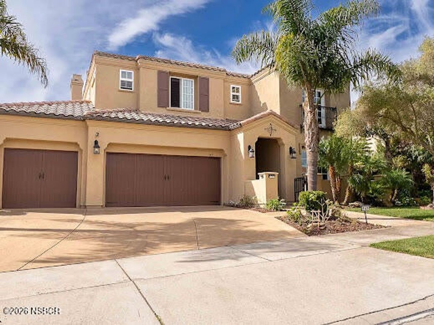 Lompoc House: 549 Palomar Dr