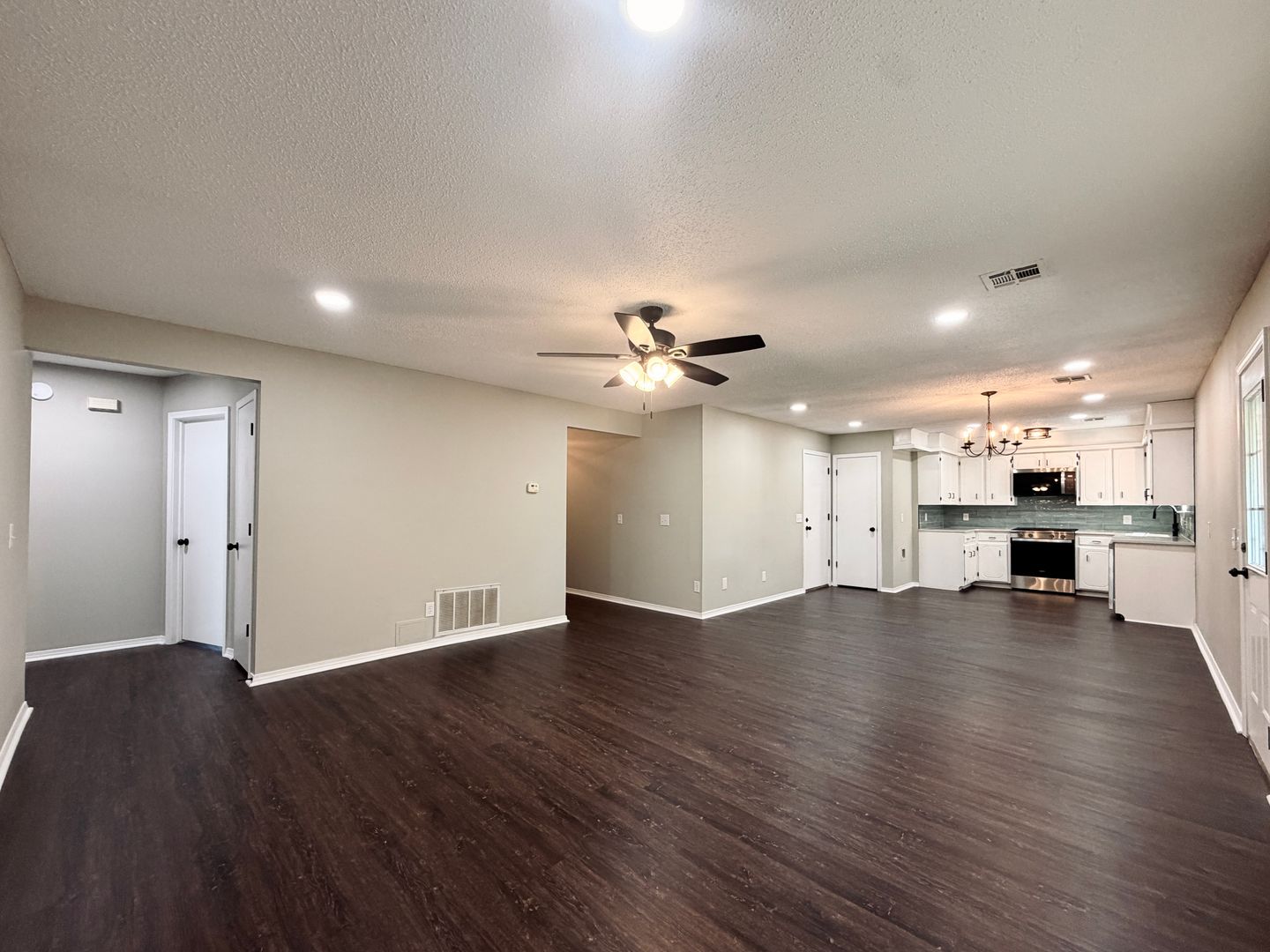 14505 S. Nyssa Pl. 4 of 12