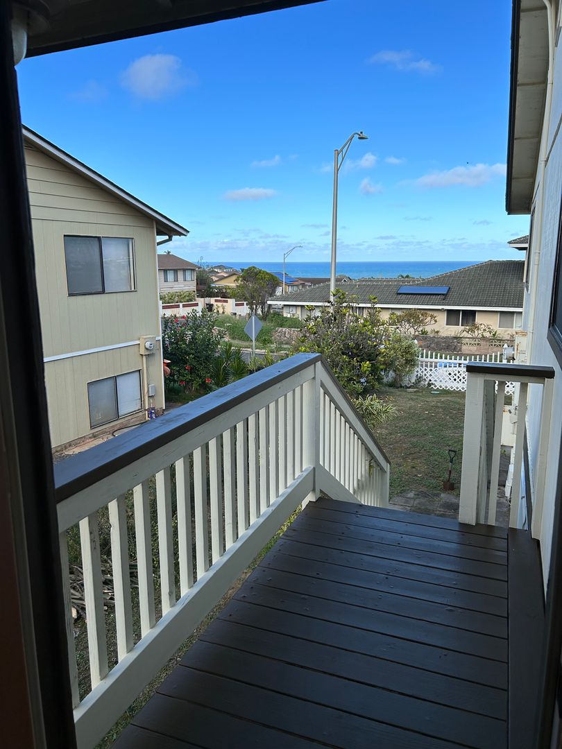 Wailuku Apartment: 960 Wailupe Dr.