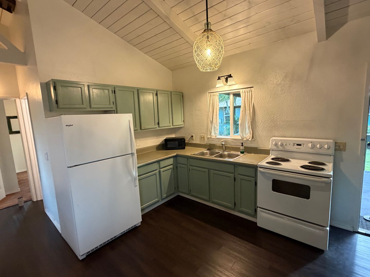 Kihei House: 1106 S Kihei Rd.