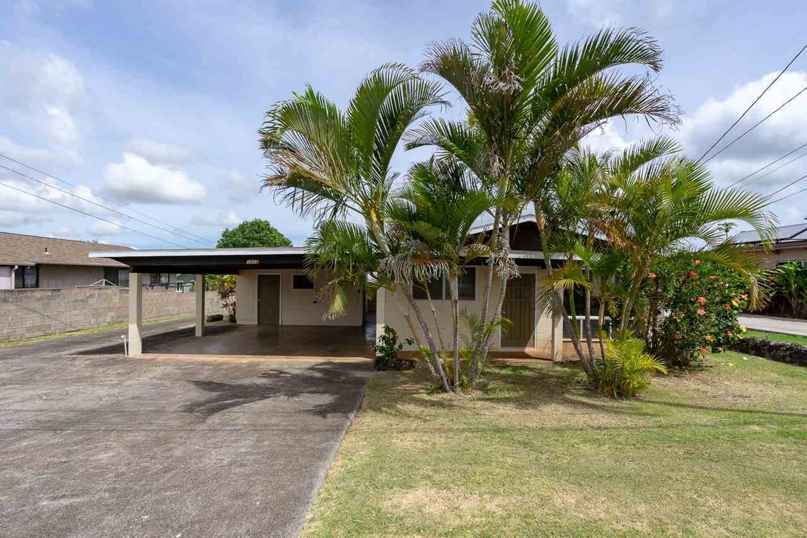 Makawao Apartment: 101 Ihea Pl.
