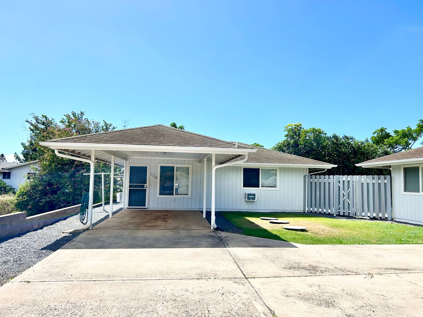 Pukalani Apartment: 224 Hiolani Street