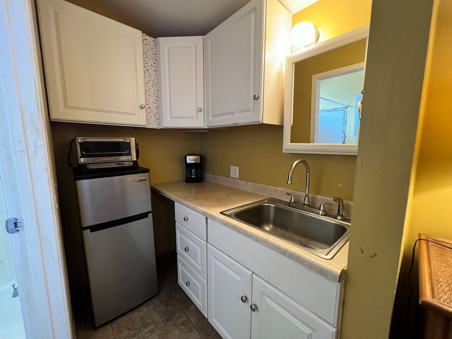 Kailua-Kona Apartment: 76-6123 Royal Poinciana