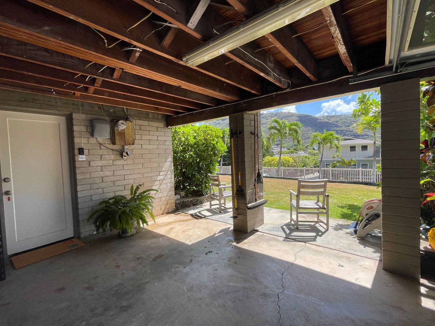 Honolulu House: 320 Hao Street