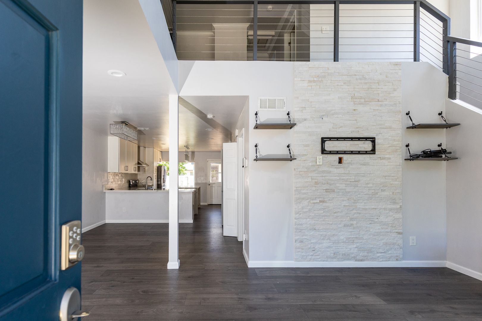 Ewa Beach House: 91-1038 Kaihanupa St.