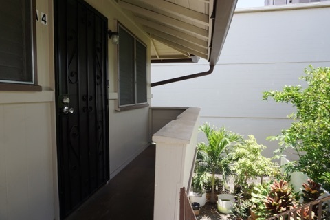 Honolulu Apartment: 2123 Waiola Street