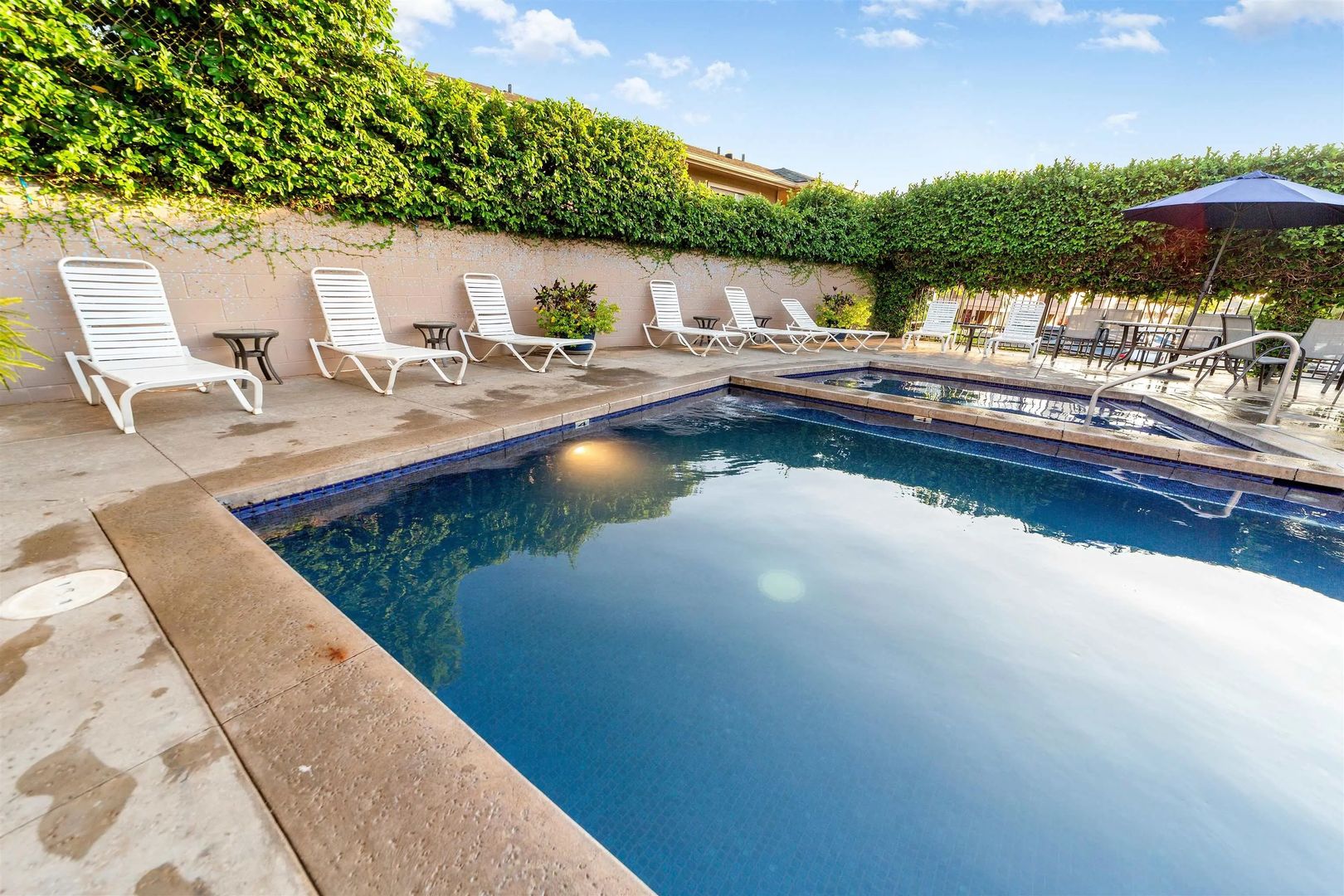 Kihei Condo: 2747 S Kihei Rd