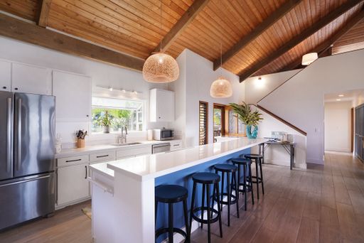 Hawaii Life Presents Mokuleia Beach House 3 bedrooms, 2 full bathrooms, Sleeps 8 - Beautifully built custom home, sitting on an exclusive beachfront property. Built with the idea of taking in the gorgeous ocean and mountain views.