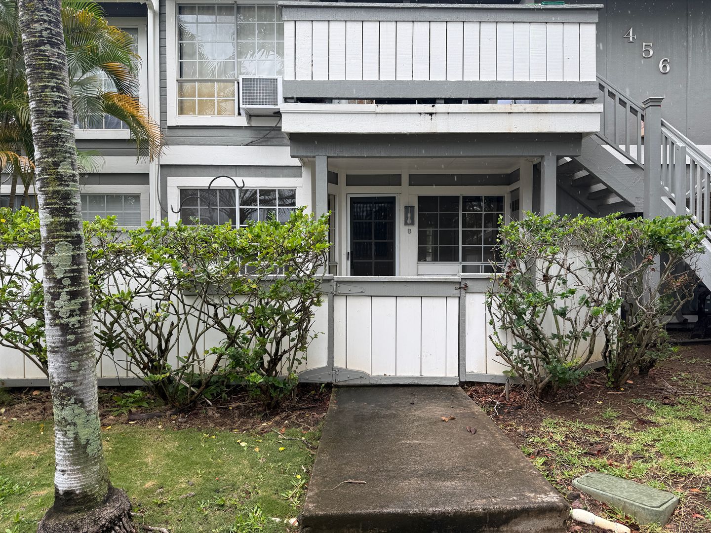 Honolulu Townhome: 456 Mananai Place #10/B