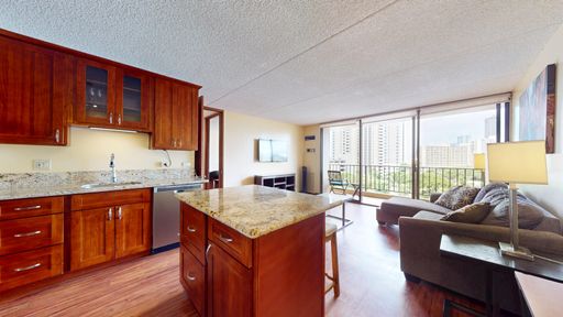 Chateau Waikiki 1BR/1BA with Central A/C, Parking & Resort-Style Amenities – photo 1