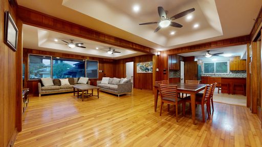 4 Bedroom, 2 Bath Home, Backyard, 3 Car Garage in East Honolulu – photo 1