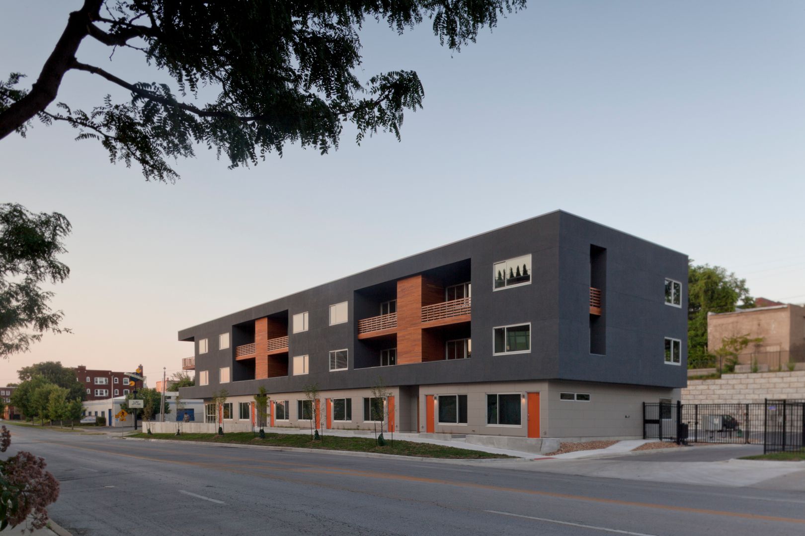 Kansas City Apartment: 2901 Gillham Rd.