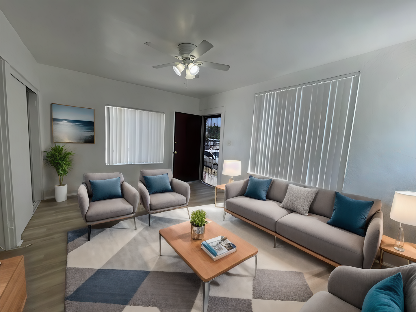 Long Beach Apartment: 1709 Lewis Ave.