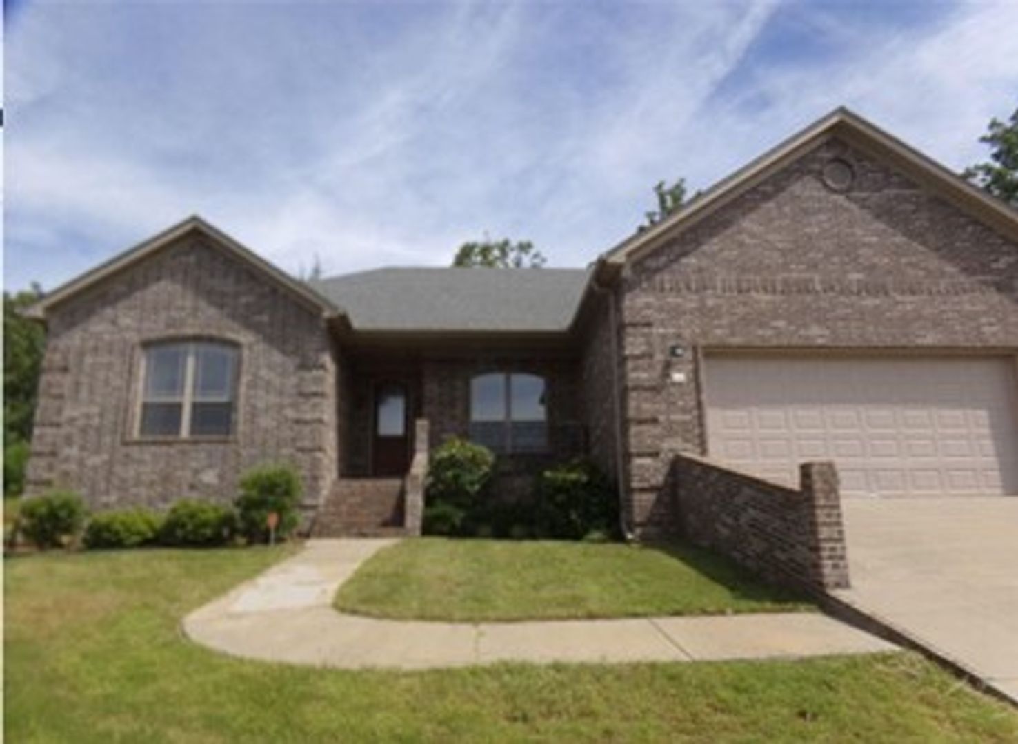 Cabot House: 18 Cains Cove