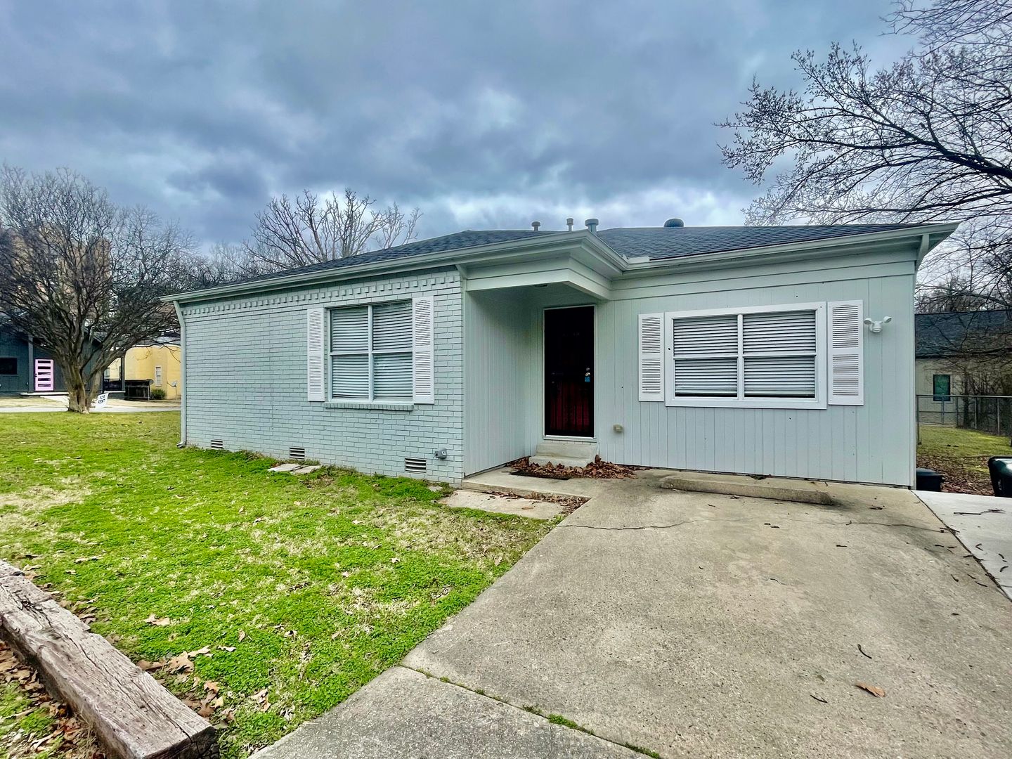 Little Rock House: 525 S Oak St