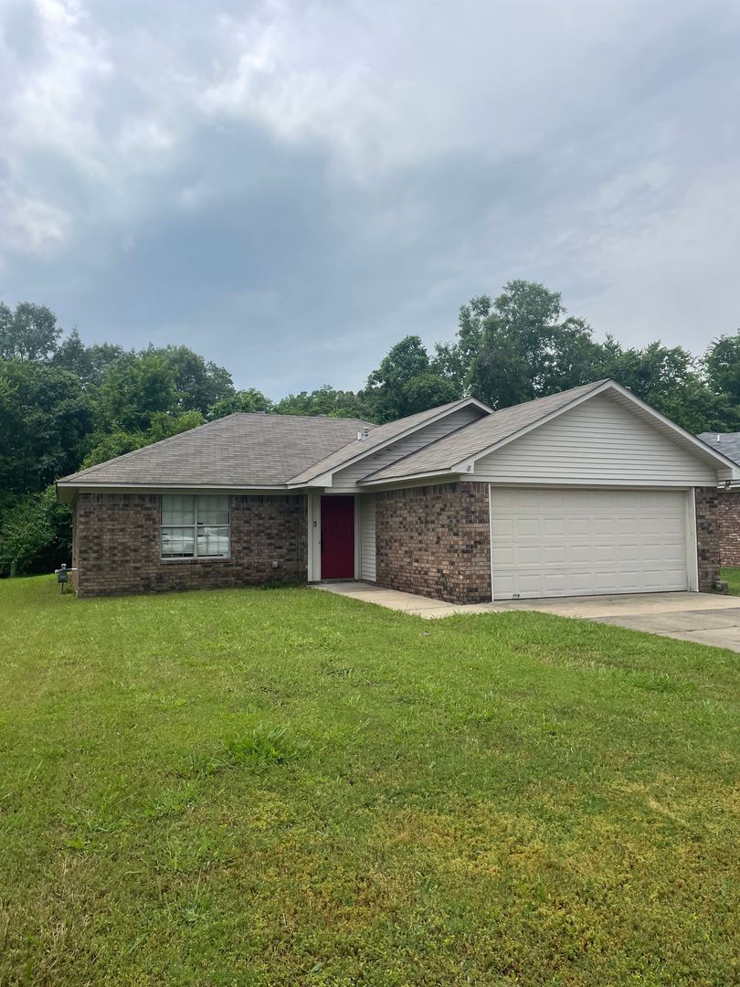 Conway House: 2555 Winchester Dr