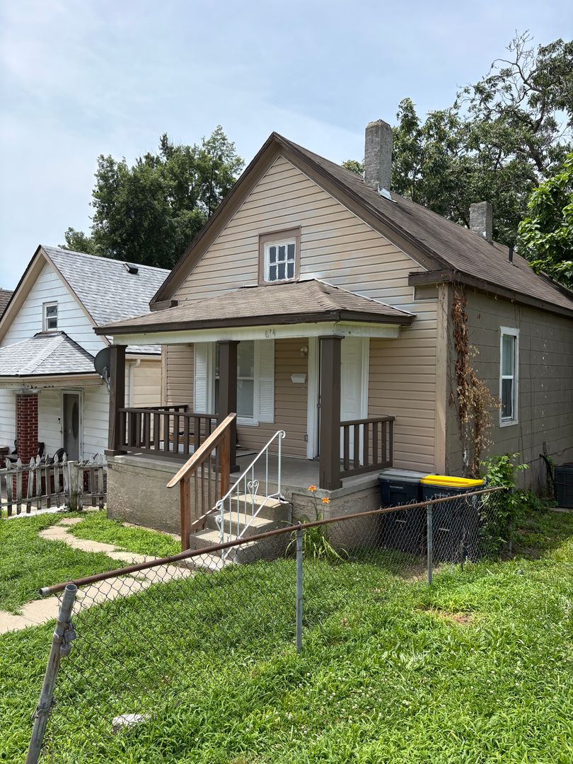 Kansas City House: 614 Norton Ave.