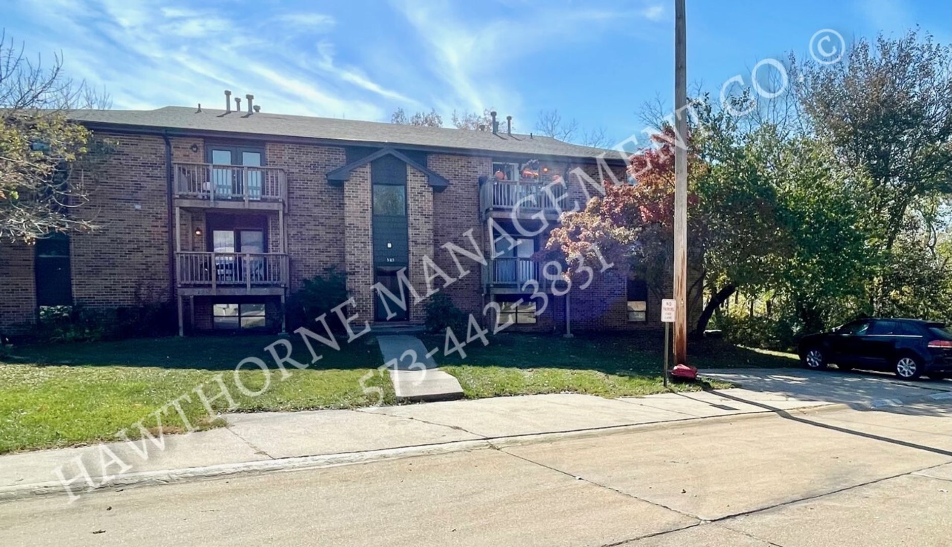 Columbia Condo: 505 H Columbia Dr.