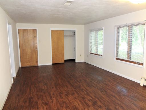 2 Bed, 2 Bath On Campus. PRICE REDUCED – photo 1