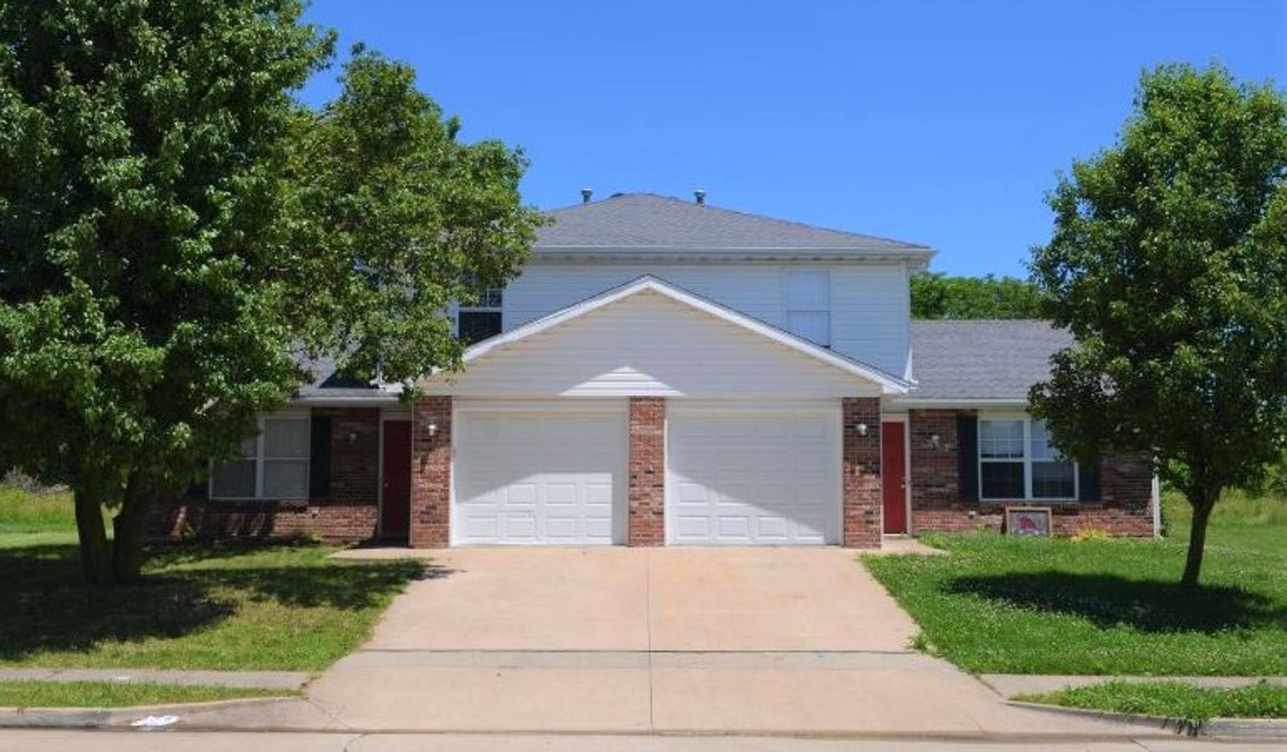 Columbia Apartment: 1413-1415 Risen Star Ct