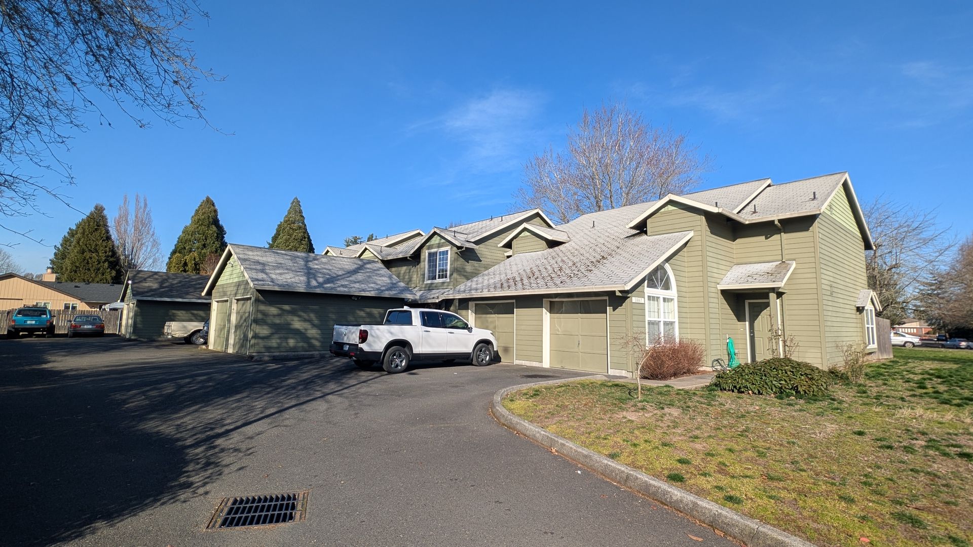 Hillsboro Townhome: 1867 NE Darby St