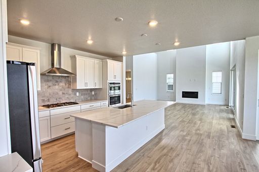 Brand new 4 bed 2.5 bath home in Macanta – photo 1