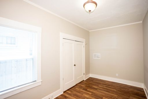 Charming 2-Bedroom Apartment in Prime Oakland Location – photo 1