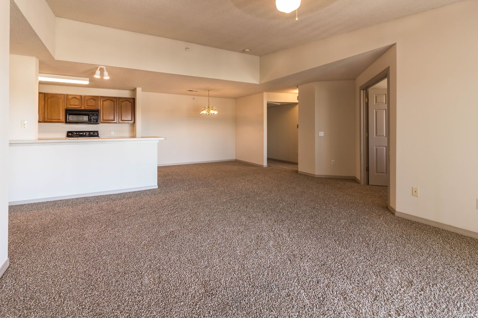 Apple Valley Apartment: 15600 Galaxie Avenue