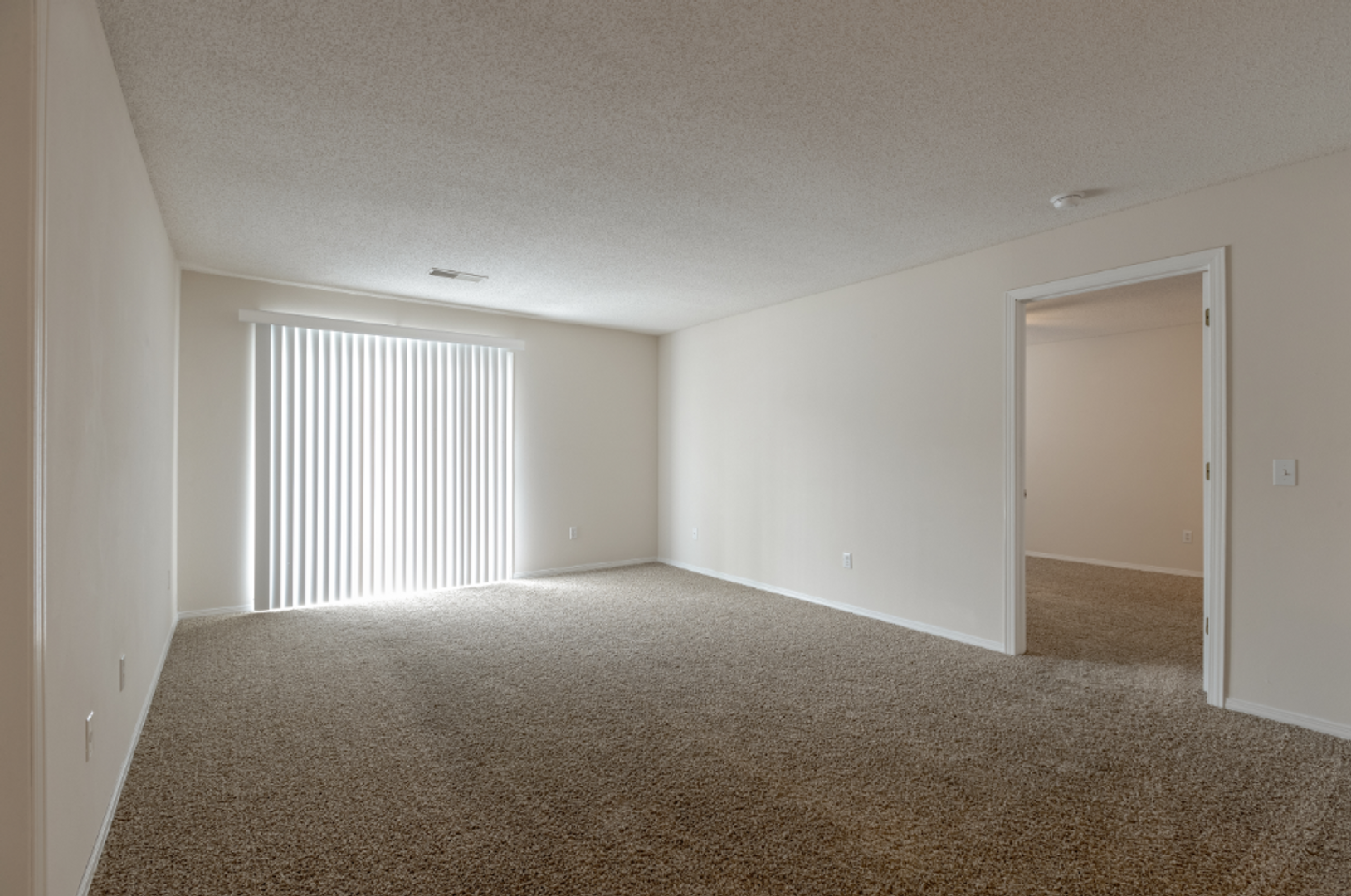 Sioux Falls Apartment: 6003 South Cliff Avenue