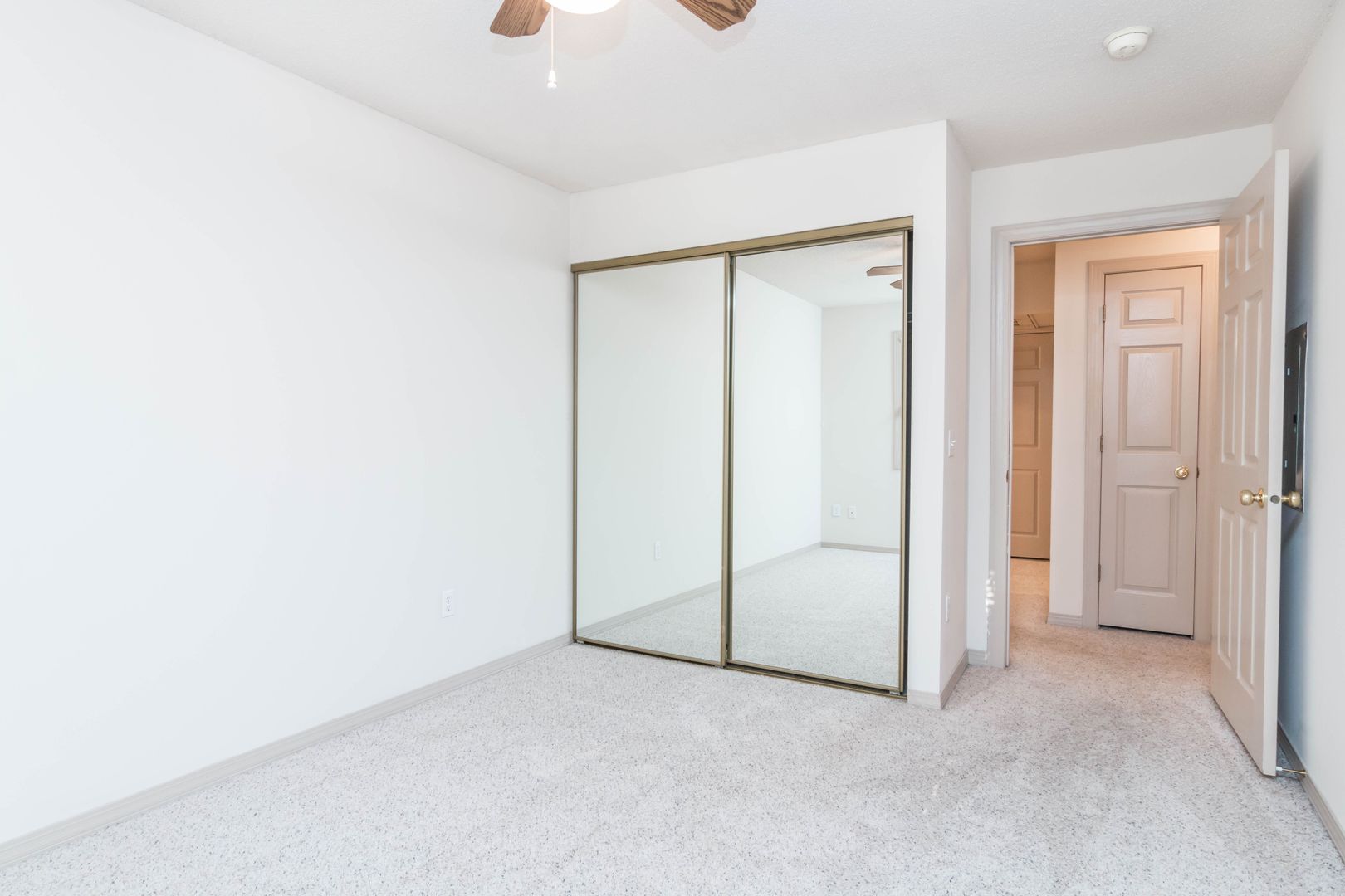 LEXINGTON ESTATES 6 of 10