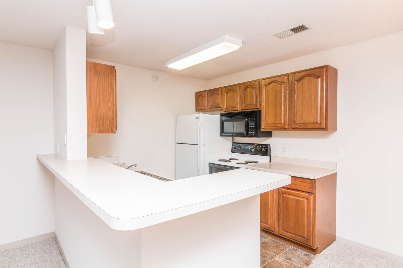 Sioux Falls Apartment: 5107 South Marion Road