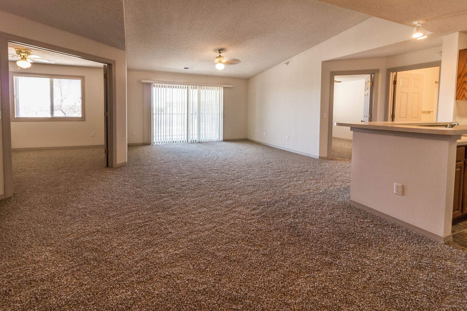 15601 Foliage Ave., Apt. 141, Apple Valley, MN 55124