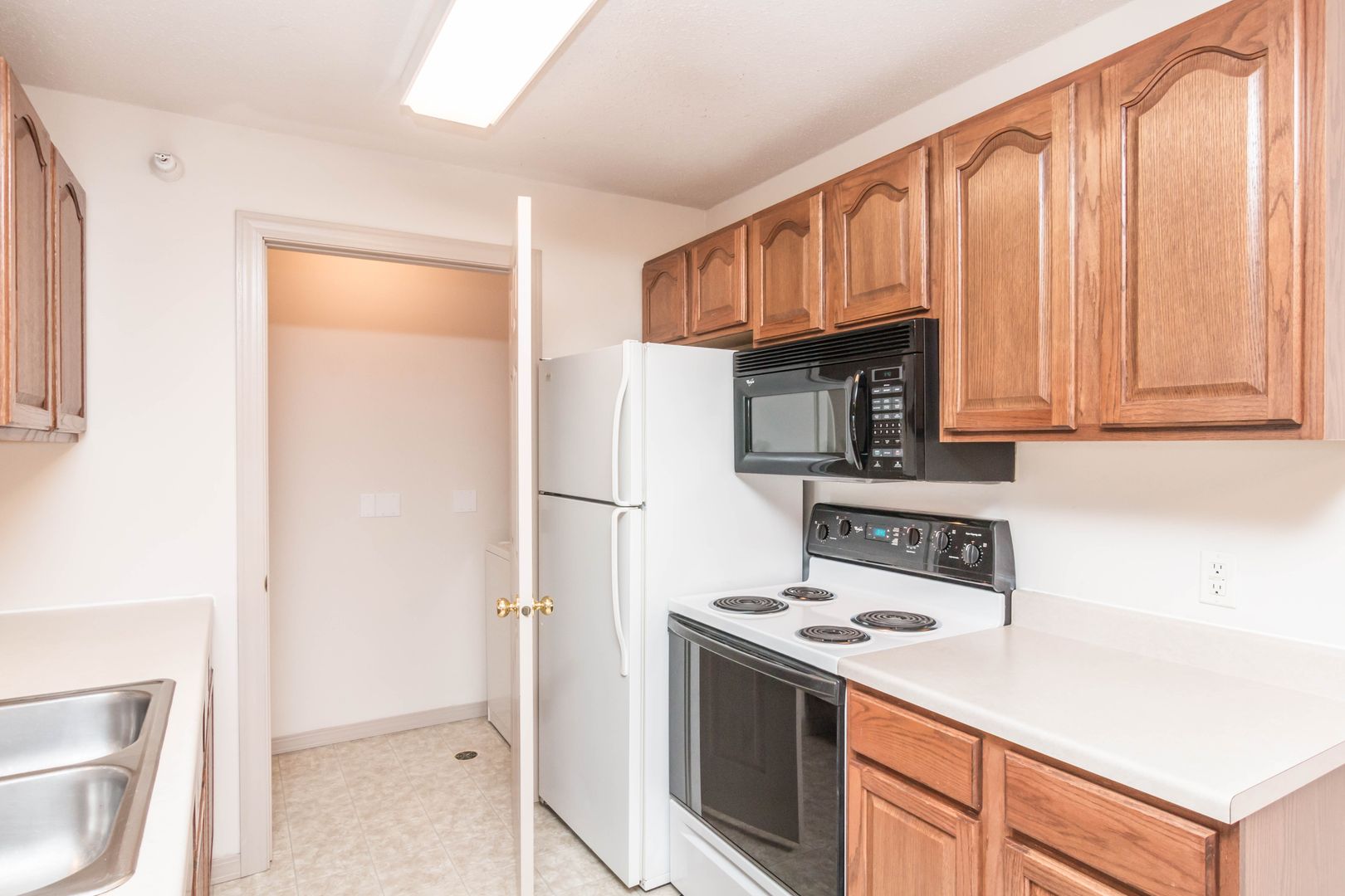 Sioux Falls Apartment: 5107 South Marion Road