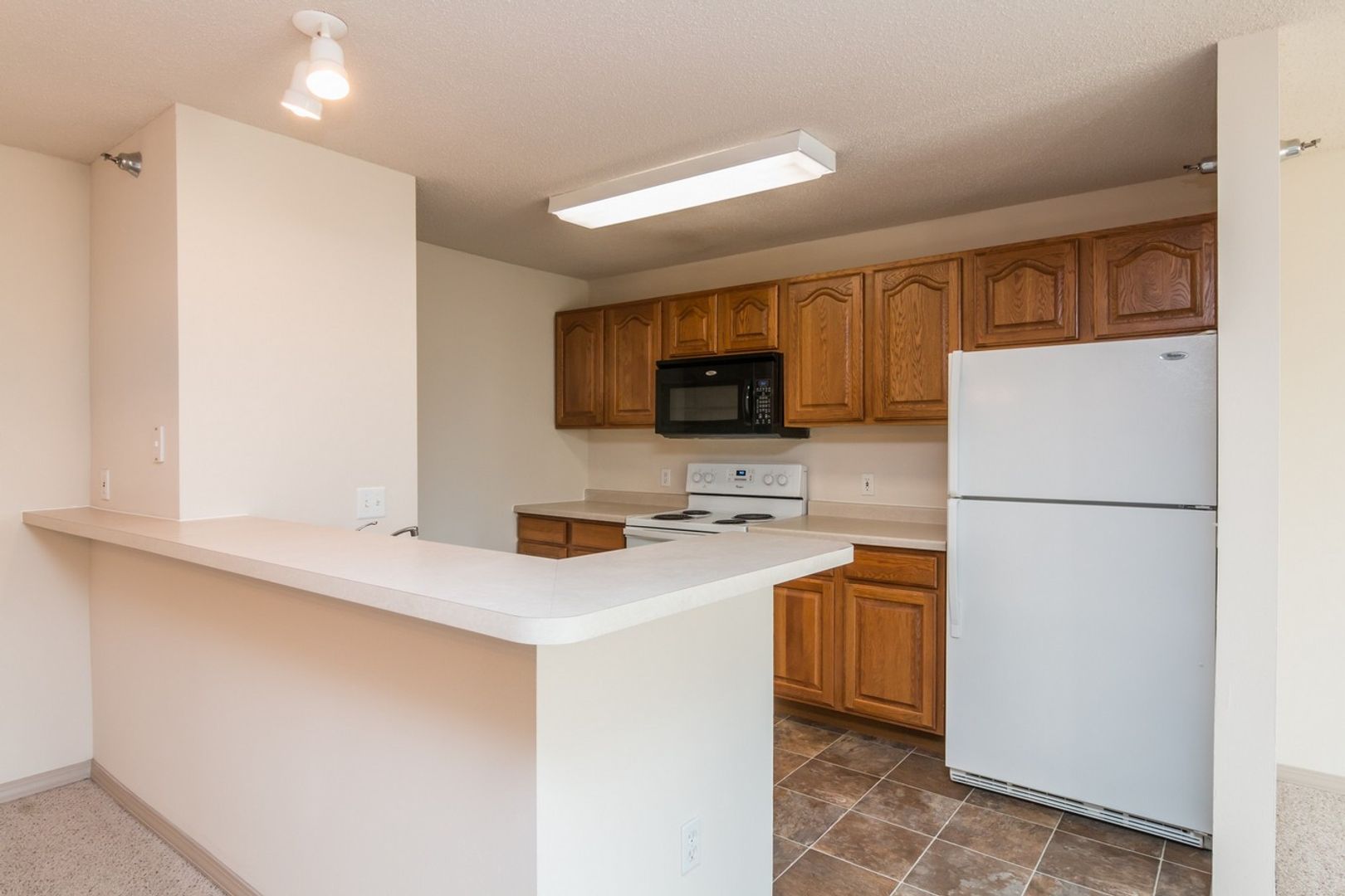 Apple Valley Apartment: 15600 Galaxie Avenue