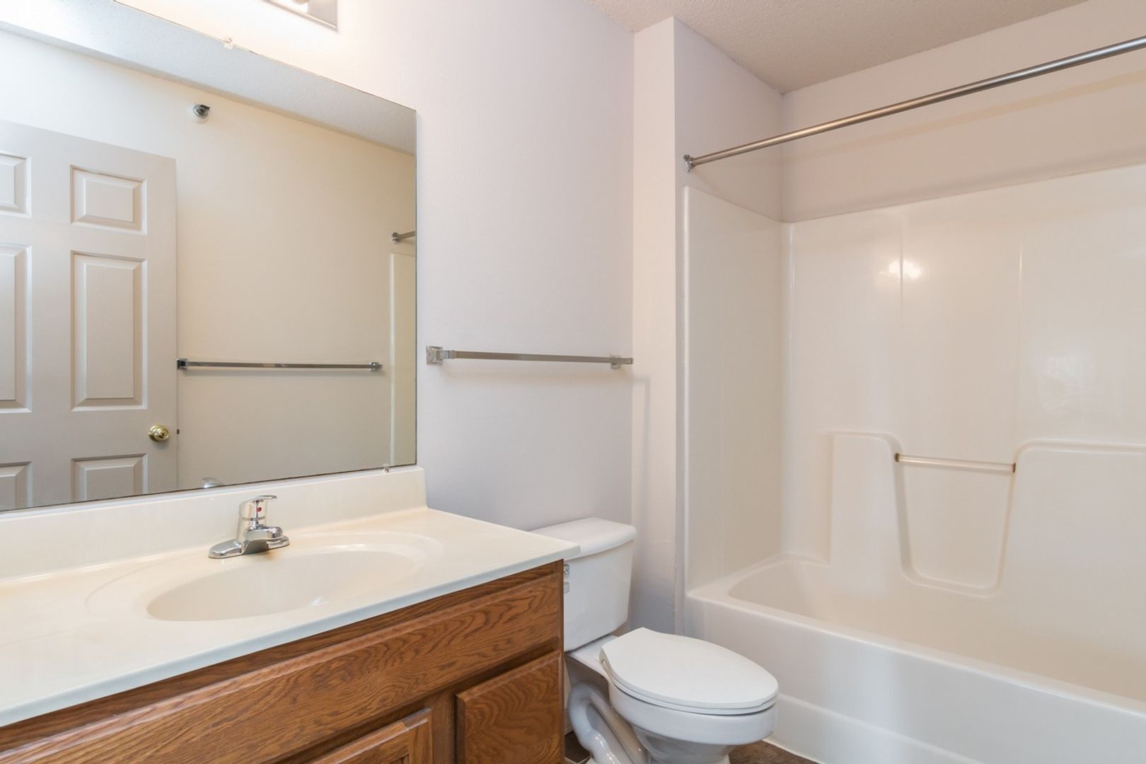 Wichita Apartment: 2901 North Governeour Street