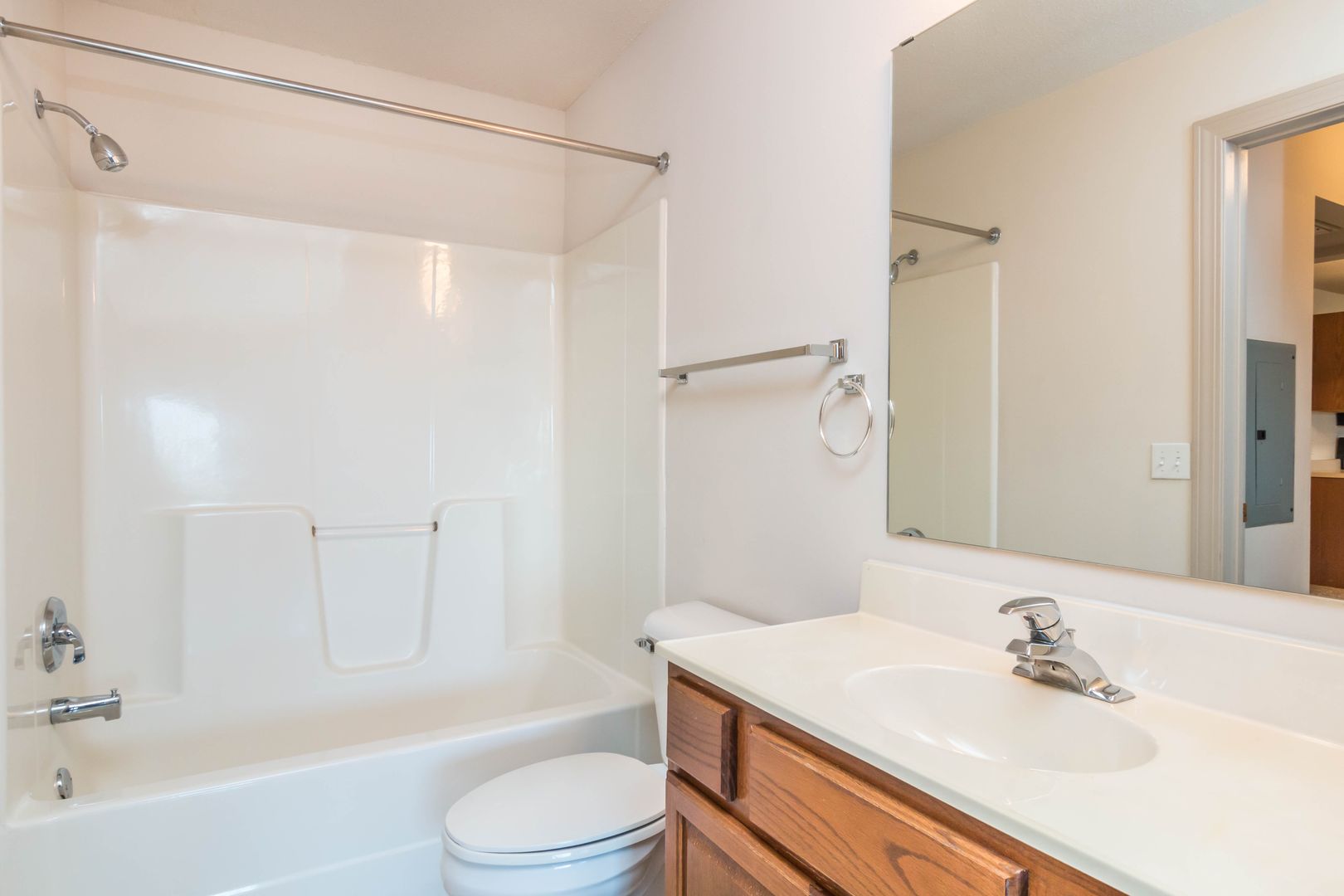 Sioux Falls Apartment: 5107 South Marion Road