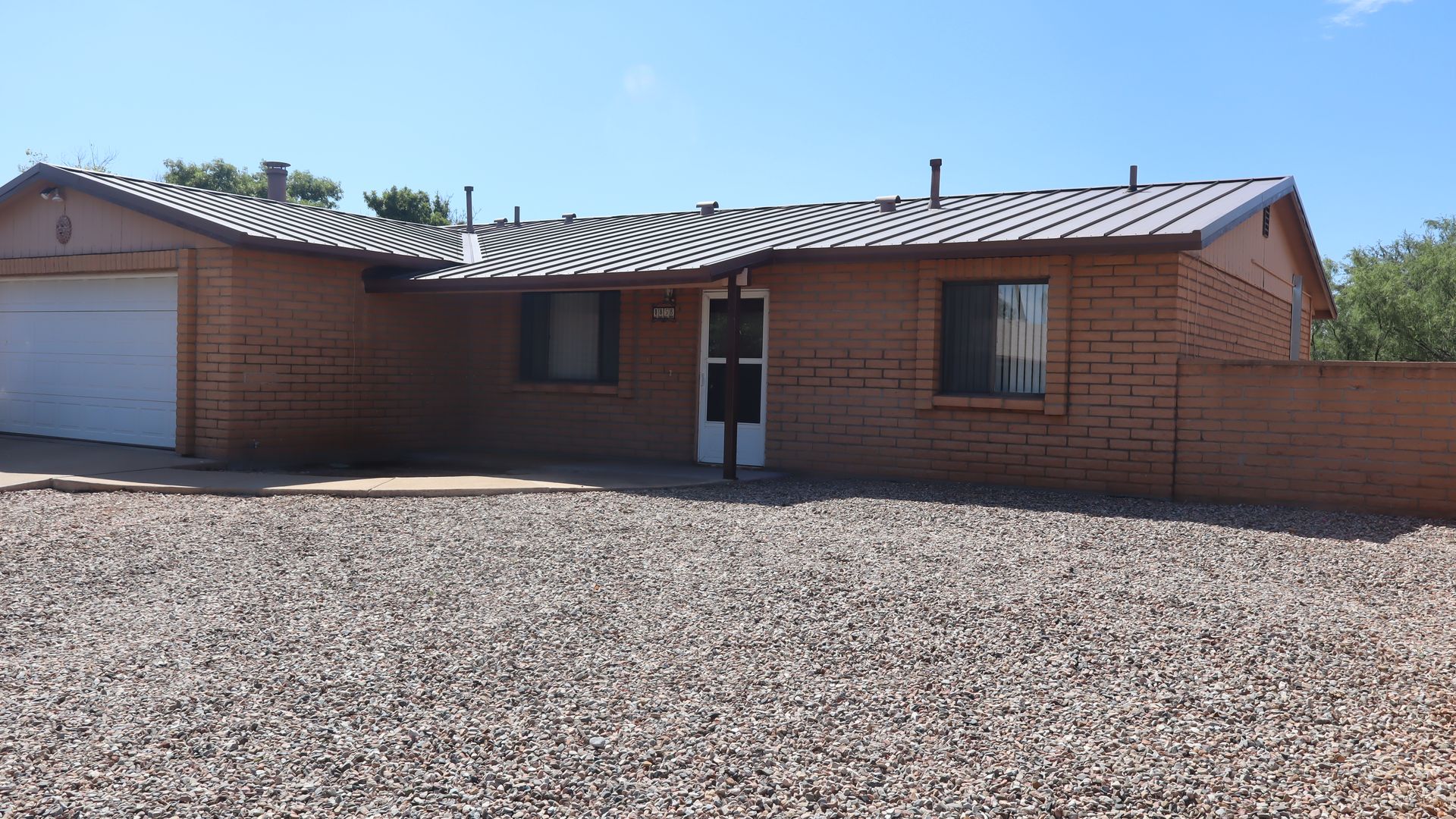Sierra Vista House: 4858 Evergreen Dr.